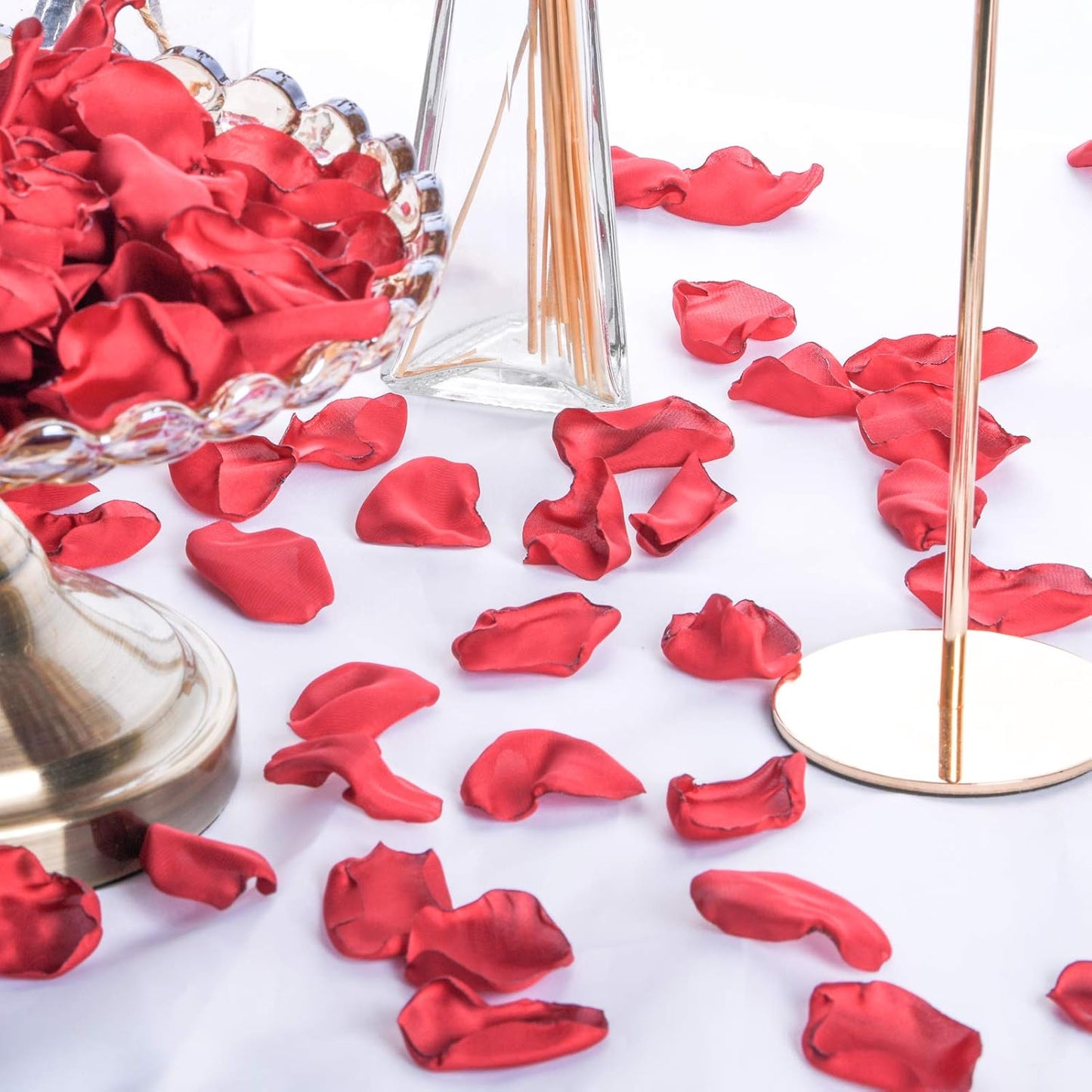 Burgundy Rose Petals 300pcs Silk Rose Petals Flower Petals for Wedding Flower Girl Basket Anniversary Romantic Night Party Table Centerpieces Valentines Decoration(Burgundy)