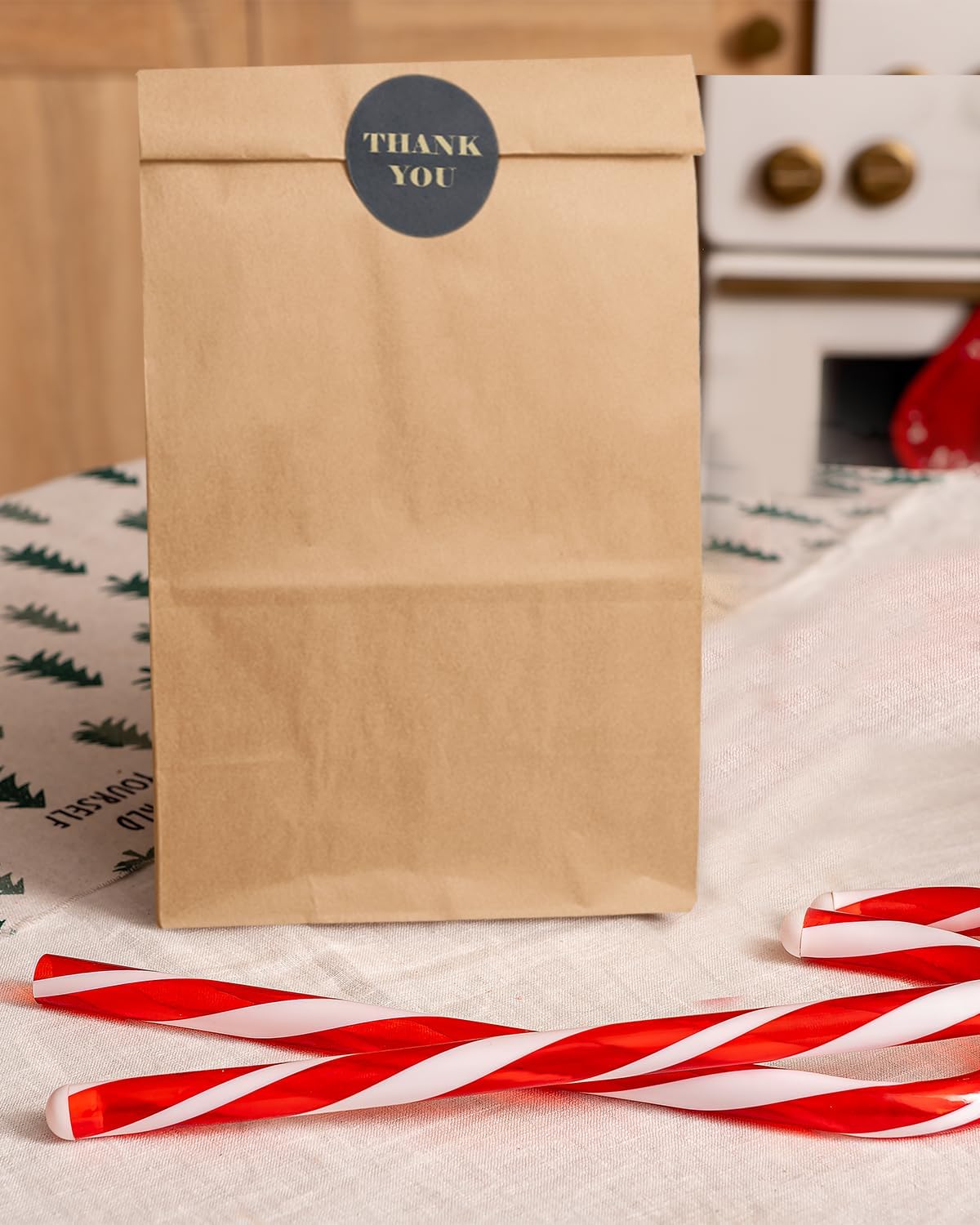 qiqee 100Pcs Treat Paper Bags 5.1"x3.1"x9.4" Brown Party Gift Bag Mini Snack Bag without Handle