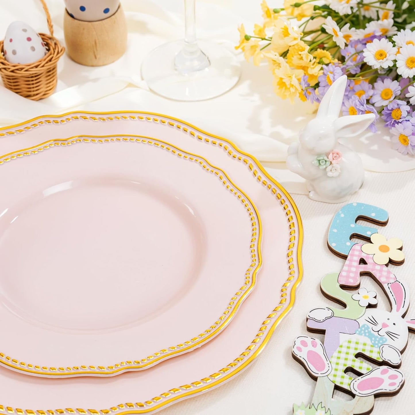 Hioasis 60pcs Pink Plastic Plates - Pink and Gold Disposable Dinnerware with Gold Rim, Heavy-duty, 10.25 inch, Dinner Plates for Party & Wedding