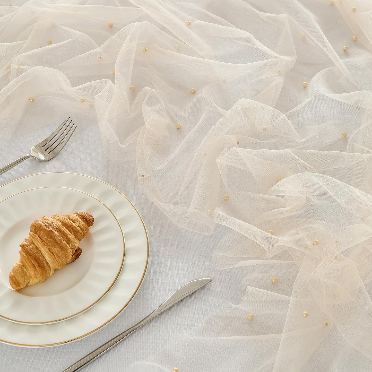 Fanami 1 Pack Pearl Table Runner -10FT Champagne Gold Boho Tulle Table Runners 120 Inches Long Rustic Sheer Lace Fabric Centerpieces for Wedding Arch Birthday Party Bridal Veil Baby Shower Decorations