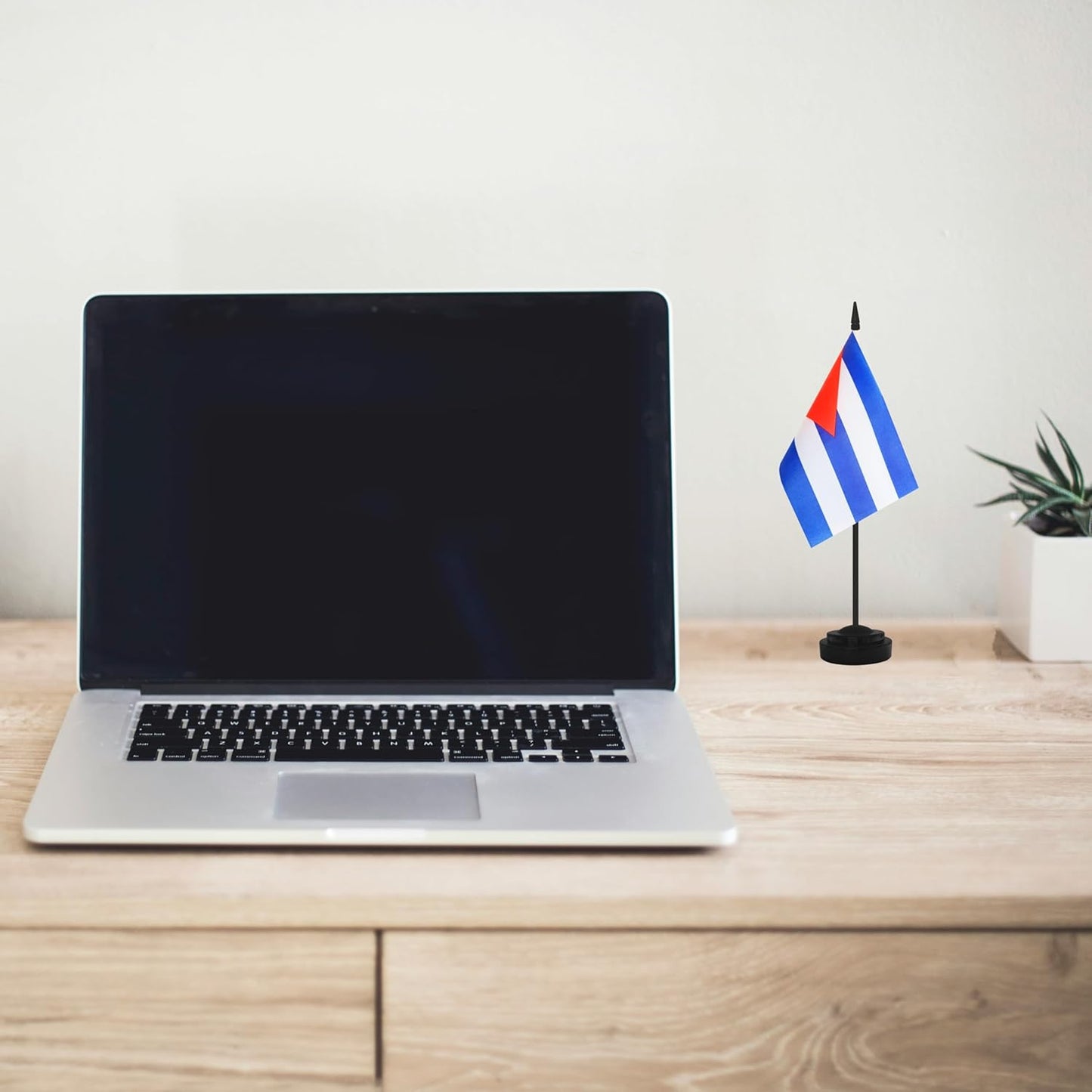 2 Pack Cuba Desk Flag Set, Cuban Desktop Small Miniature Table Office Flag with 12" Black Pole and Black Base, Offices, Classroom, Home, Festival Decoration (Cuba)
