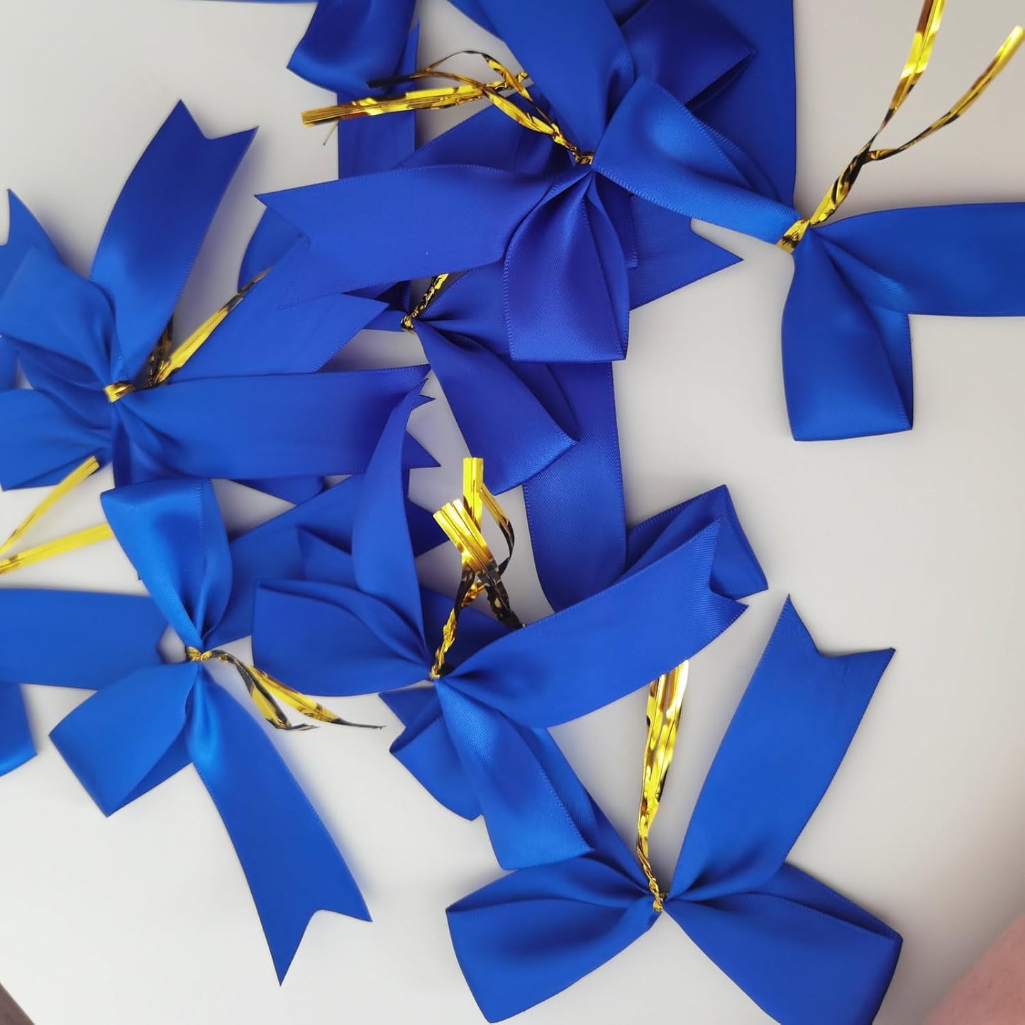 50pcs 3-1/2 Inch Blue Satin Ribbon Bows with Twist Tie Bows for Christmas Tree Decoration Gift Packing&Wrapping(Blue)