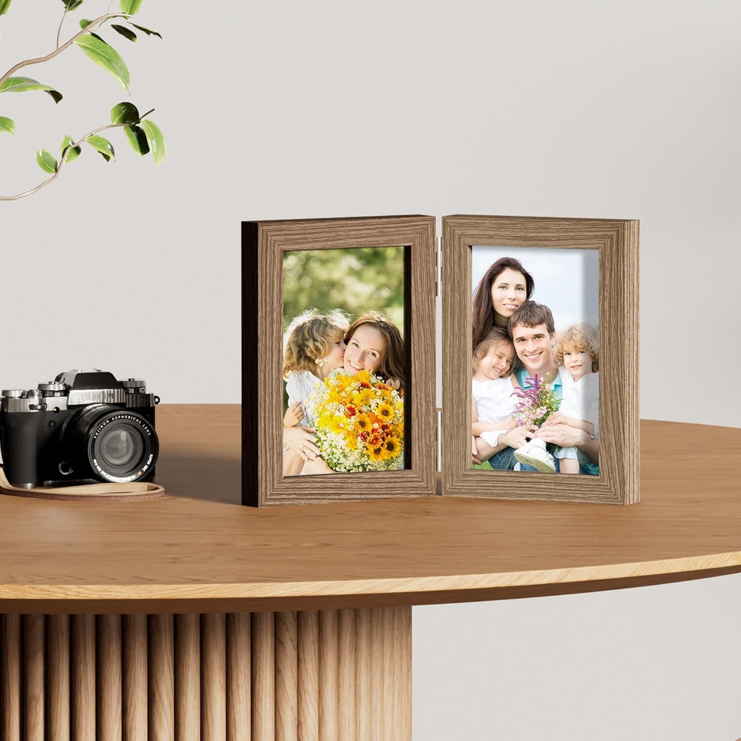 decorUhome Double 4x6 Picture Frame Vertical, Engineered Wood Bifold Photo Frame with Plexiglass for Tabletop Display, 4x6, Oak