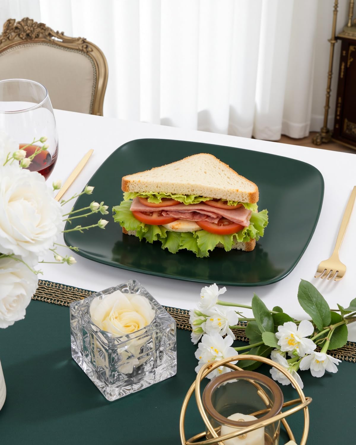 PULOTE 100PCS Green Plastic Plates - Green Square Disposable With Gold Rim - Include 50 Dinner 10inch, 50 Dessert 7.25inch Plates for Party&Christmas