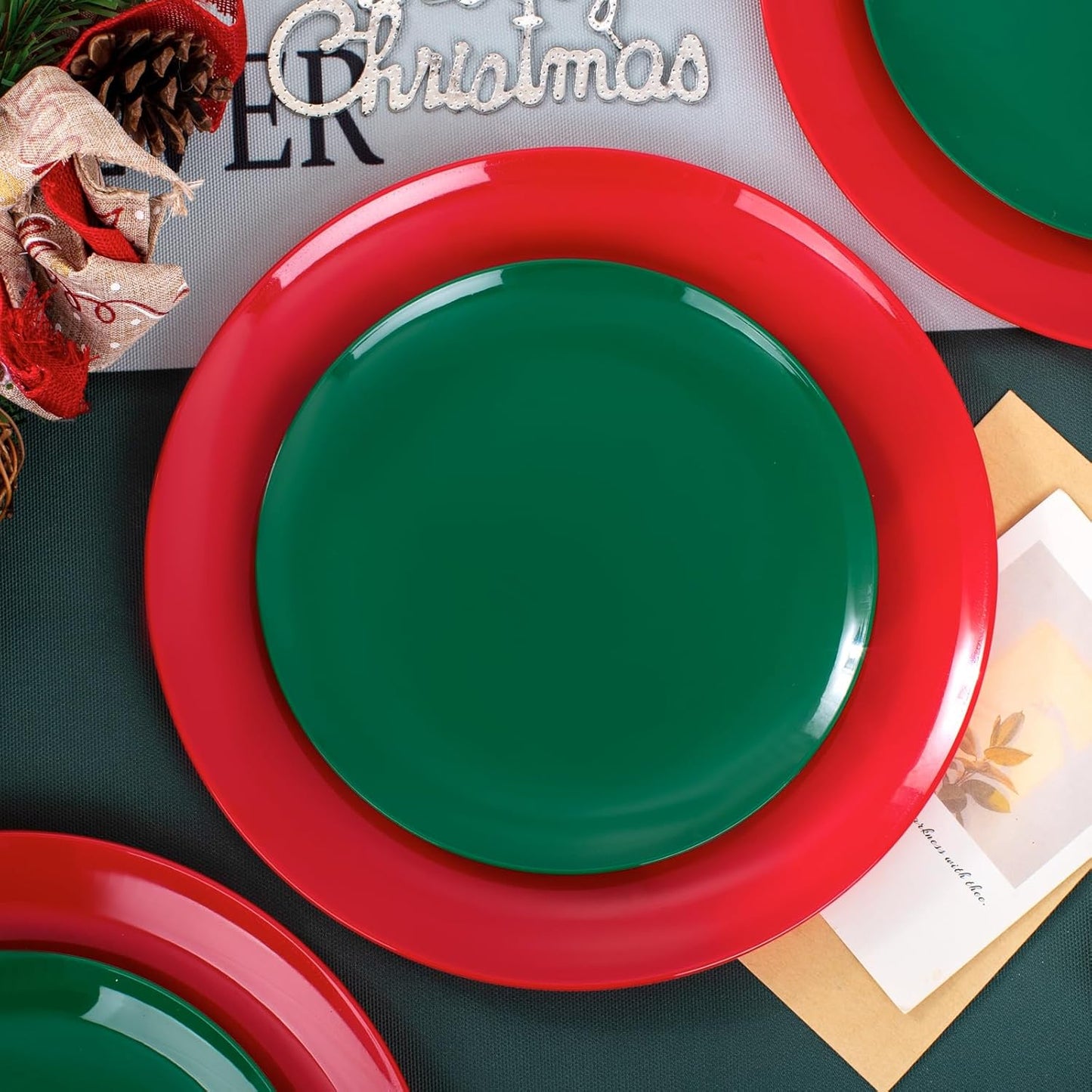 KIRE 60Pcs Plastic Plates, Premium Disposable Christmas Dinner & Dessert Plates, Modern Design, Green & Red, 30 of Each, All Seasons, 7.5inch/10.25inch, 0.1lbs, for Parties & Easter