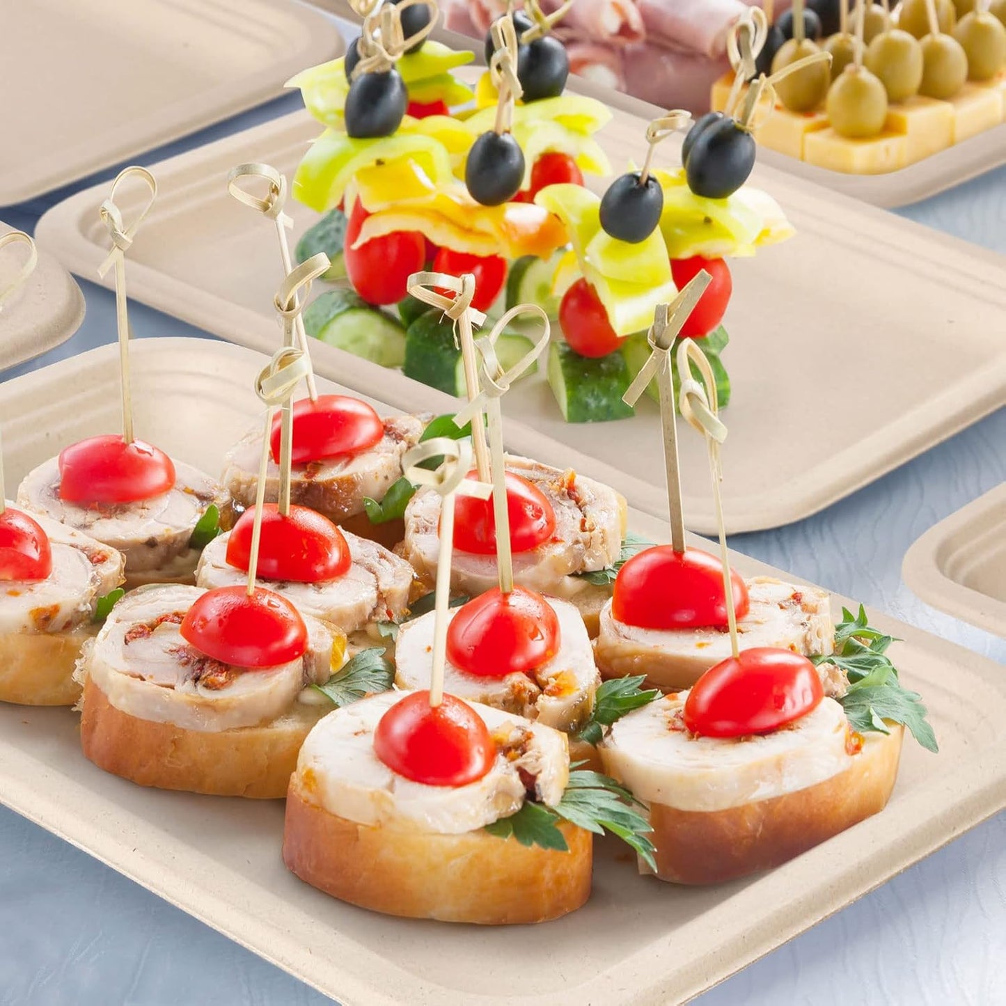 Gezond 50 Pack 14 Inch Disposable Food Trays Eco-friendly Heavy-Duty Large Paper Plates Compostable Sugarcane Platters for Crawfish Lobster Seafood Party Natural