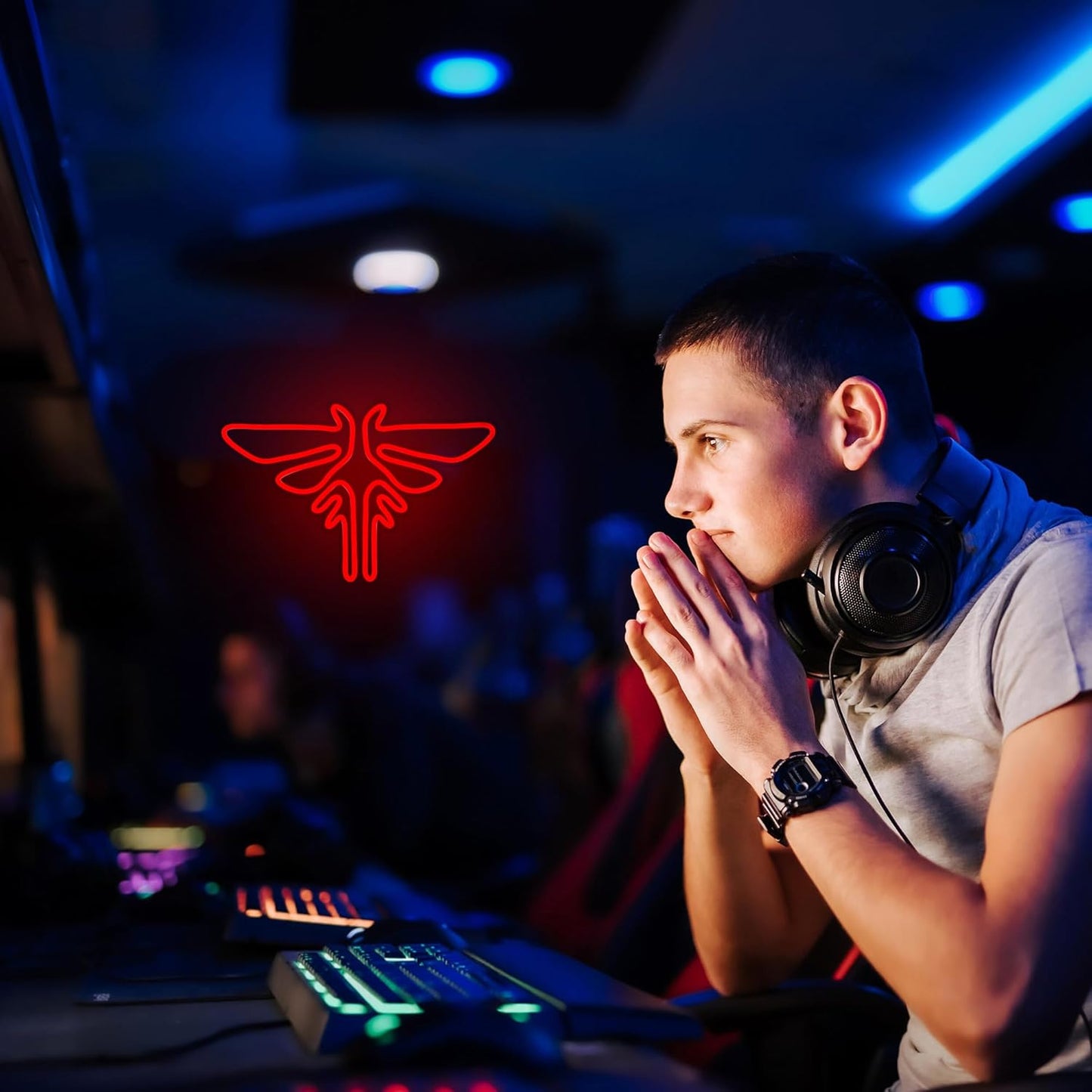 Moth Neon Sign Game Neon Light for wall Decor Red LED Neon Signs Animal Neon Lights for Bedroon Kids Room Video Game Center Decor