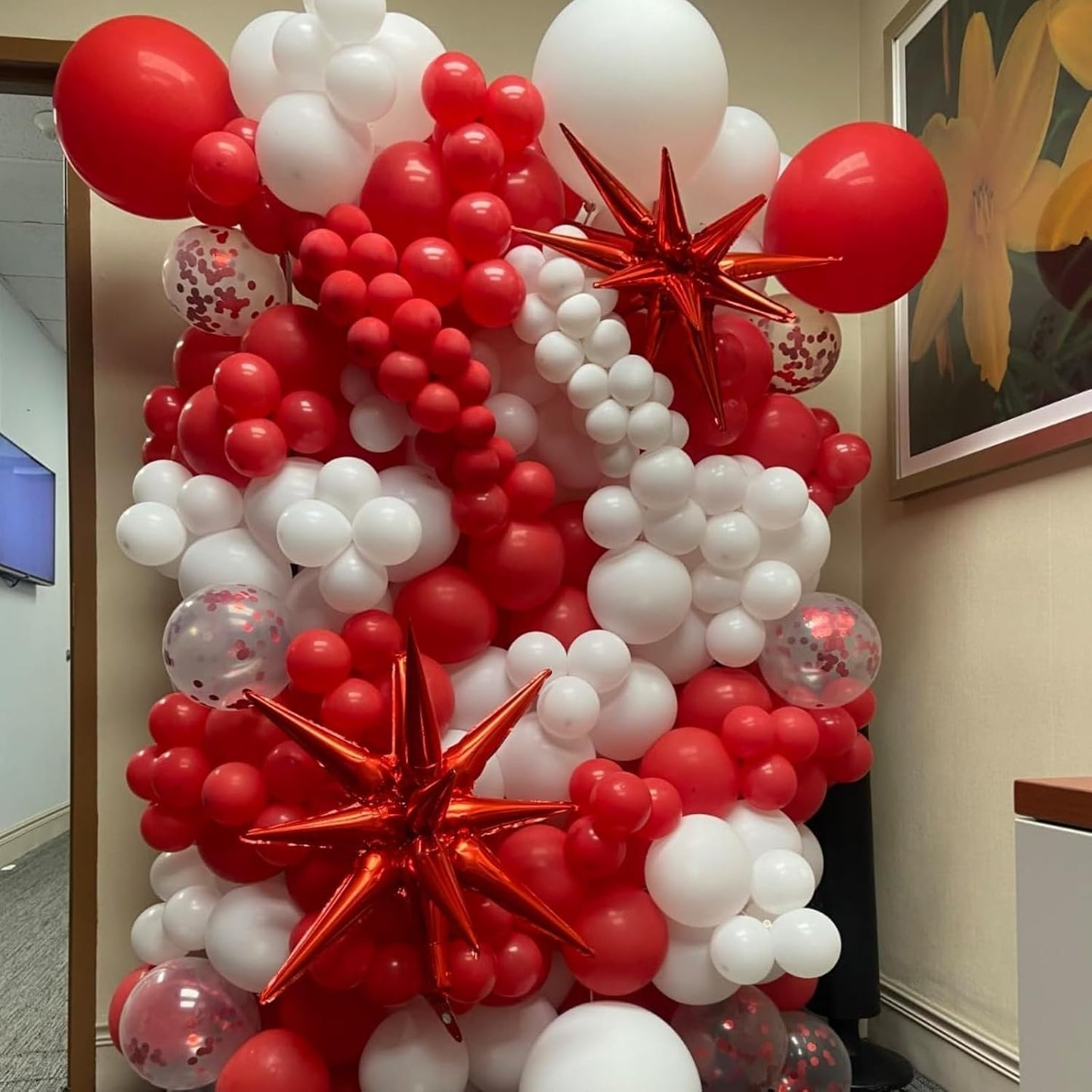 Red Star Balloons 12pcs, 27/22 Inch Foil Star Explosion Balloons, Large Spike Mylar Cone Balloon, Fireworks Shape Balloon Decor for Wedding Engagement Valentine's Day Christmas Birthday