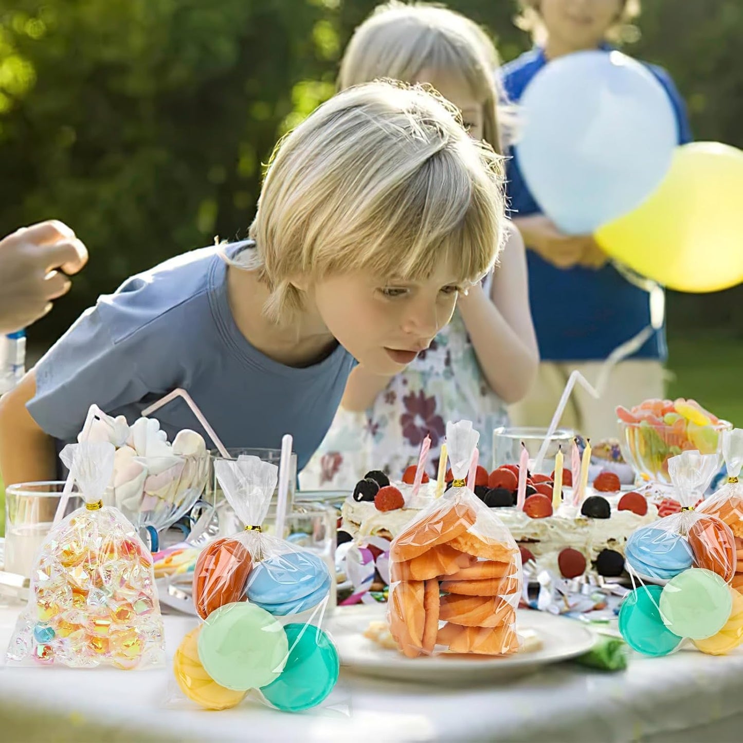 VGOODALL 200 Pack Goodie Bags, Cellophane Treat Bags with Ties 4x6 Inch for Cotton Candy Cookie Popcorn Party Favors Supplies