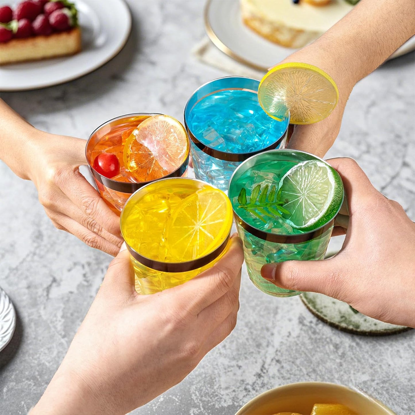 DaYammi 100 Pack Black Plastic Cups 10Oz Clear Disposable Cups with Black Rim, Clear Cocktail Cup Heavy Duty Disposable Wine Glasses Disposable Fancy Plastic Cups for Halloween Party