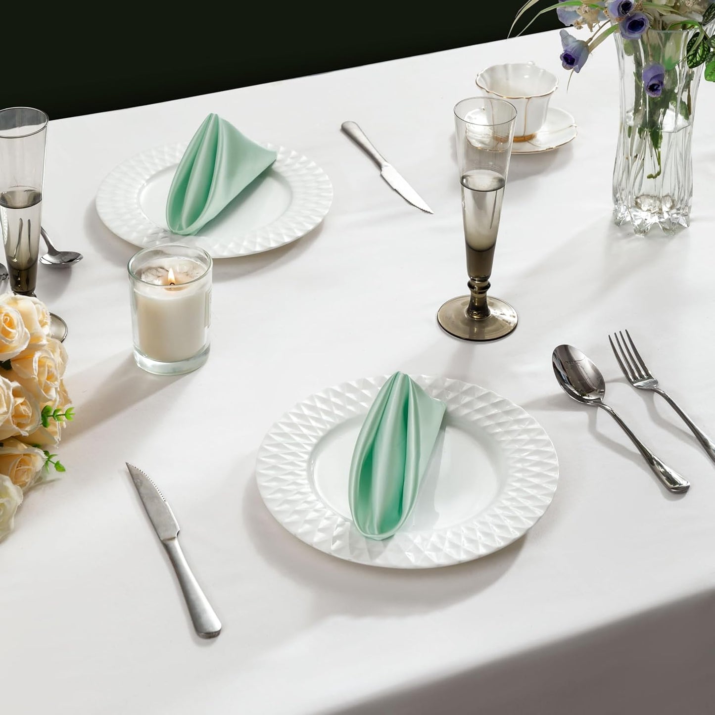 36 Pack Square Satin Dinner Napkins, 16x16 Inches Silky Soft Smooth Table Cloth Napkins for Restaurant Weddings Banquet Party Decoration, Mint Green