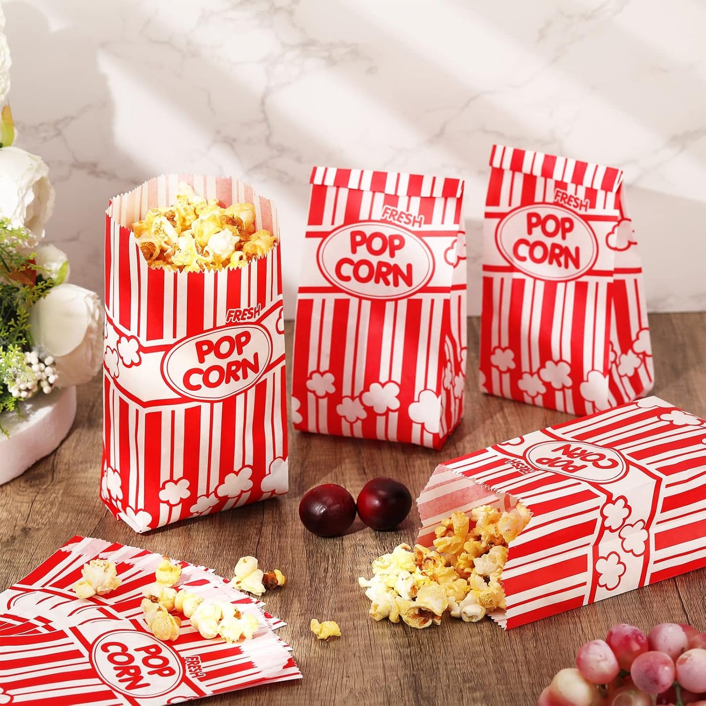 300 Pcs Popcorn Bags Paper Grease Resistant Popcorn Bags Disposable Red and White Striped Popcorn Container for Family Movie Night Movie Party Carnival Theater Popcorn Machine (1 oz)