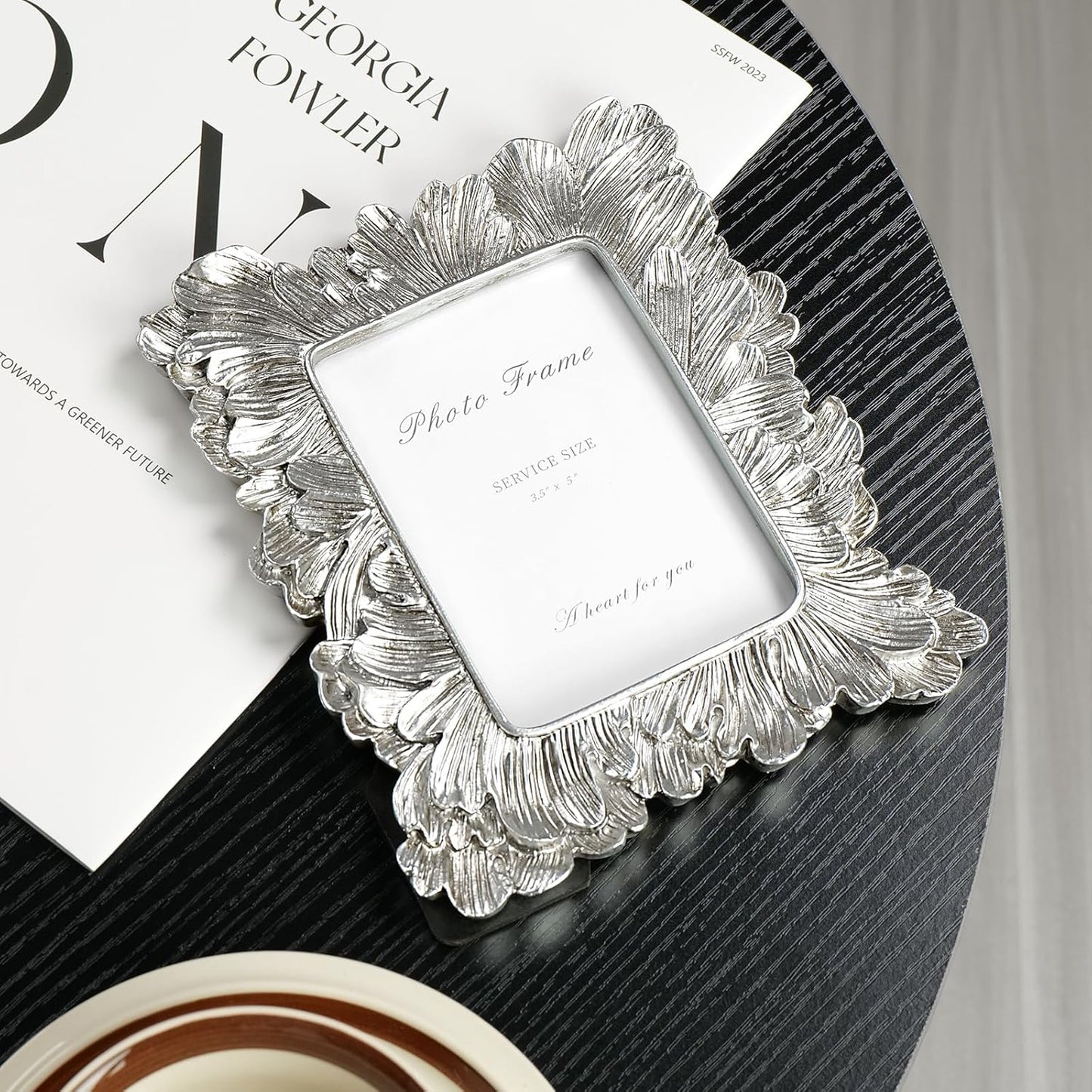 Silver 3x5 Picture Frame, Vintage Silver Palm Leaves Textured Hand-Crafted Resin with Glass Front, Small Frames Elegant Retro Rustic Design for Wall and Tabletop Display Home Decor