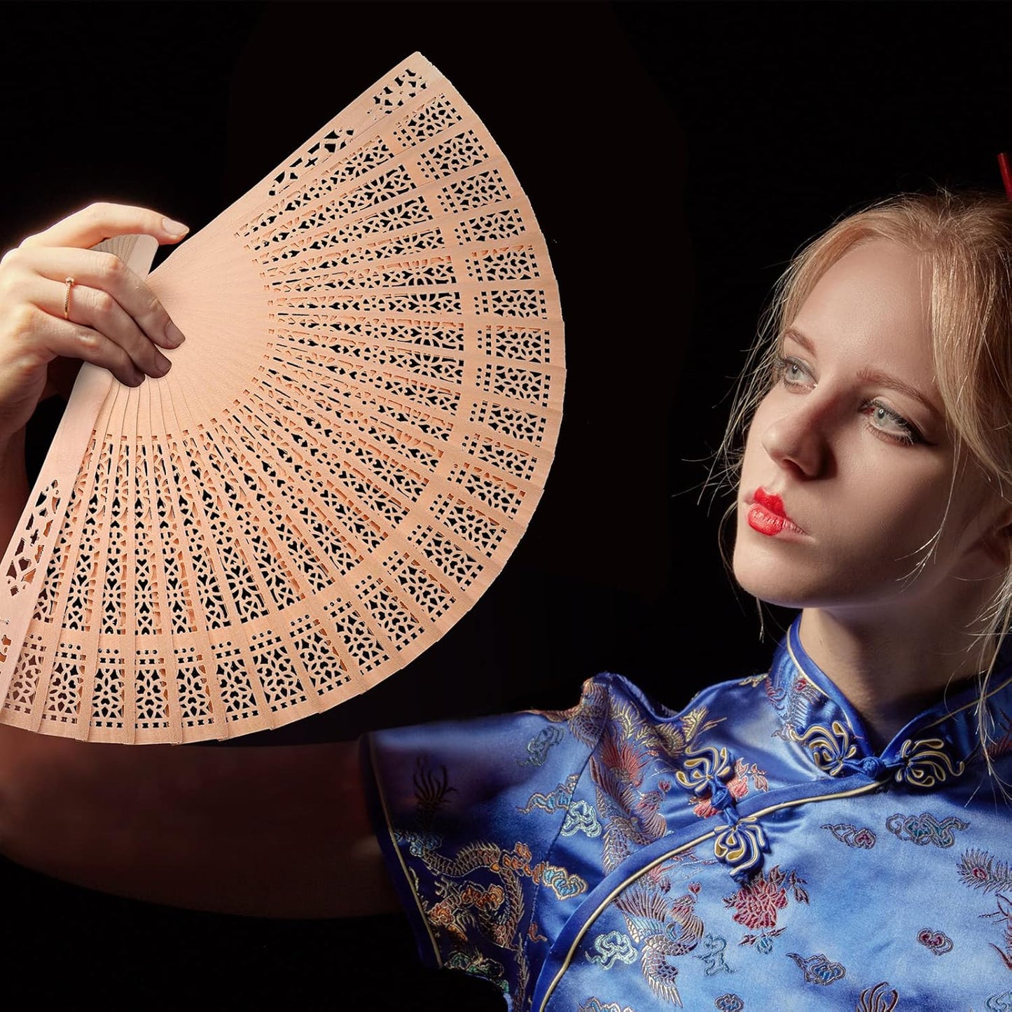 Qunclay 60Pcs Wooden Hand Fans Folding Wedding Fans for Guest Chinese Hollow Pattern with White Tassel and Gift Bag for Wedding Bridal Shower Birthday Party Favors Gift and Home Decor(Delicate Style)