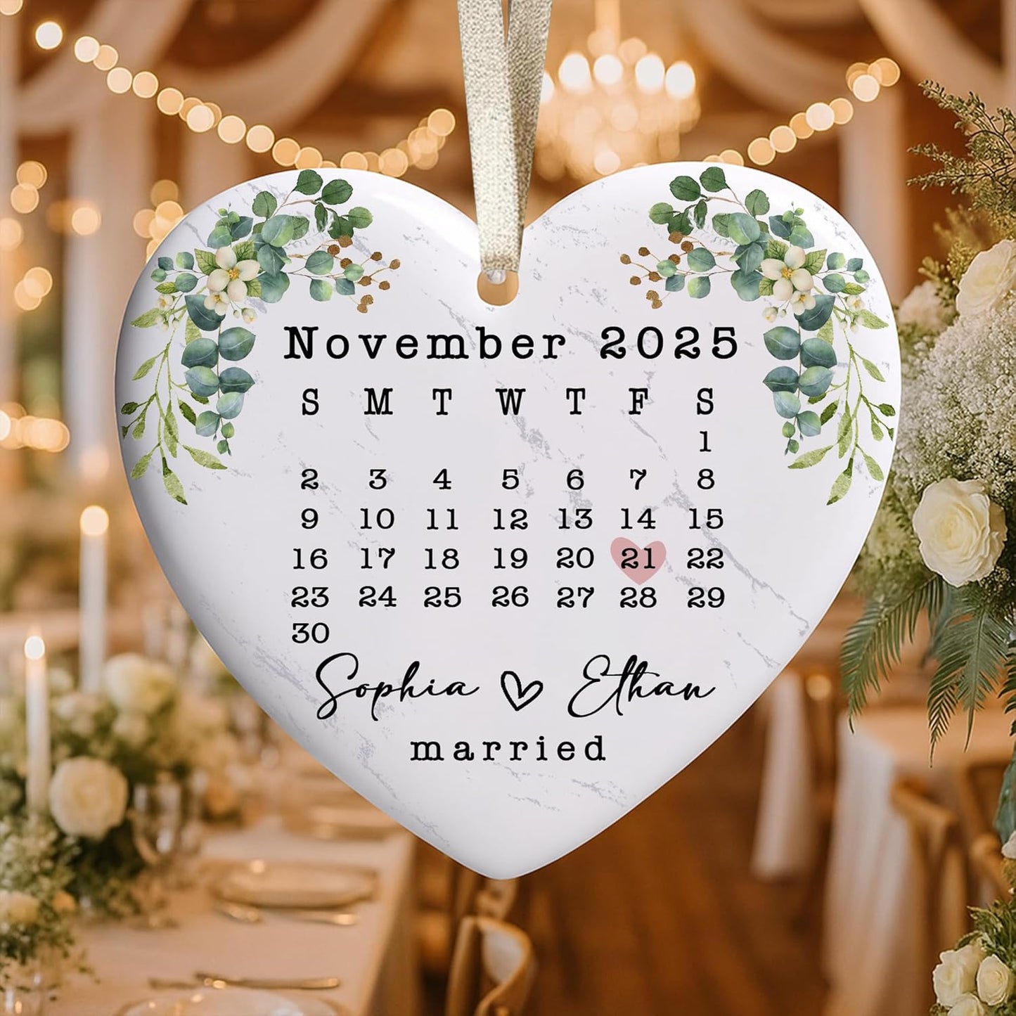 Love Signal Married Calendar Ceramic Ornament, Mr Mrs 2025 Ornaments Custom Name Date, Personalized Gift for Wedding Newlywed Engaged Couple Christmas