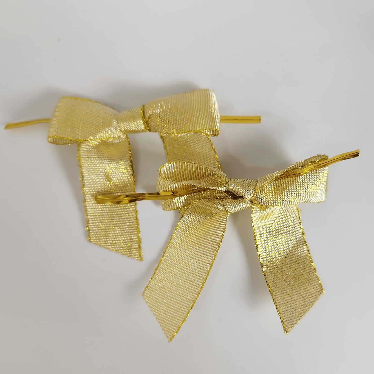 50pcs 2-1/2" Metallic Gold Bows for Crafts Pretaied Christmas Bows for Decoration with Twist Ties Hot Cut Tails(W.Gold)