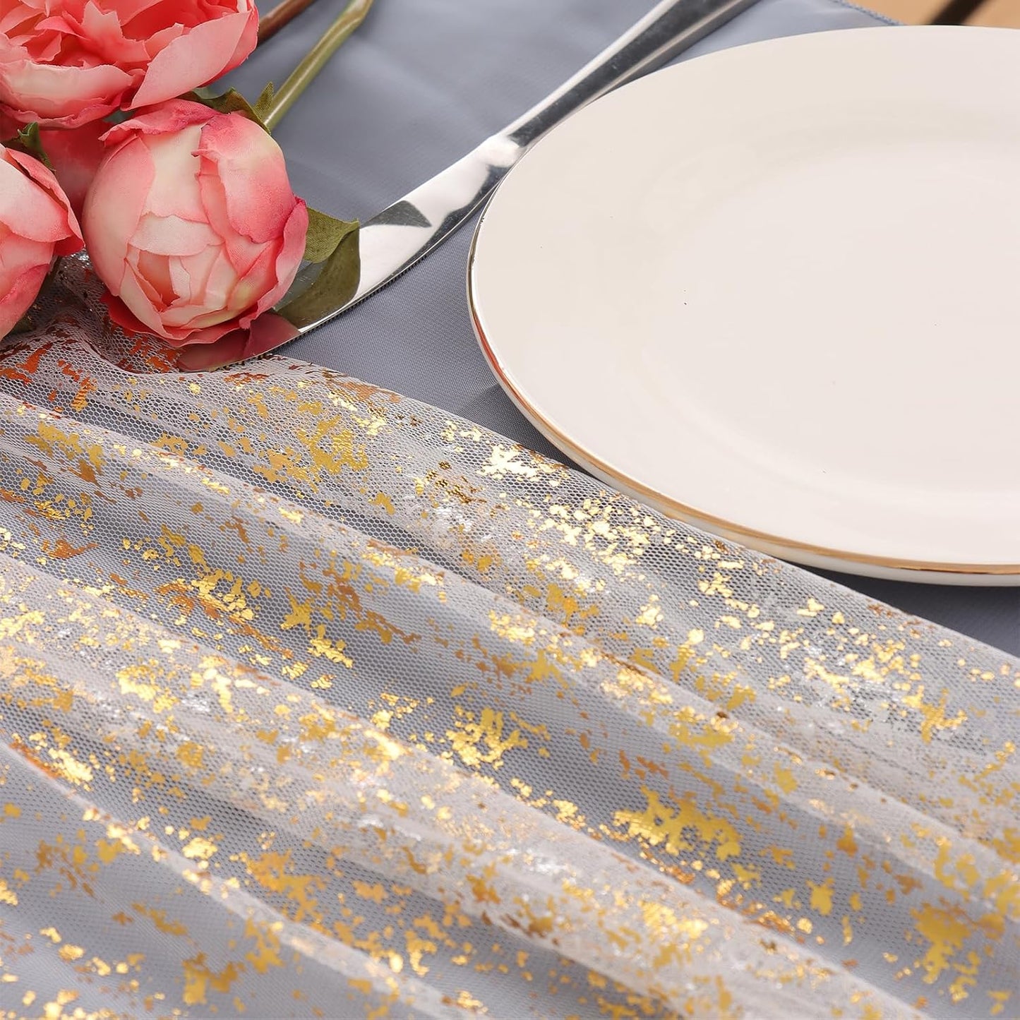 LOMOHOO 10 Ft Gold Table Runner, Golden Sheer Sequin Table Runners 120 Inches Long Glitter Metallic Foil Lace Fabric Table Decor for Birthday Party Wedding Anniversary Centerpiece (1pcs)