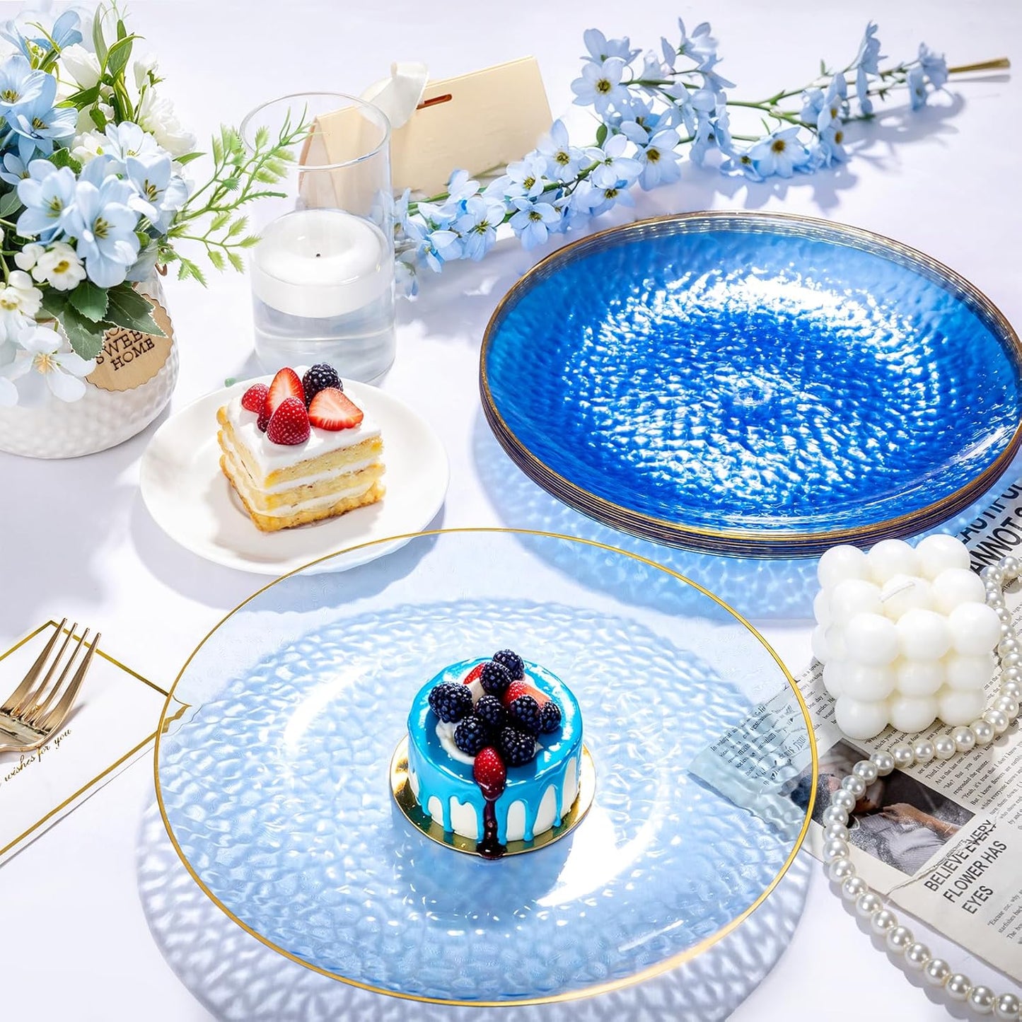 Rubtlamp 60 Pieces Blue Gold Plastic Plates - 10 inch Blue Plastic Dinner Plates - Hammer Pattern Design - Fancy Clear and Gold Disposable Plates Ideal for Wedding & Party