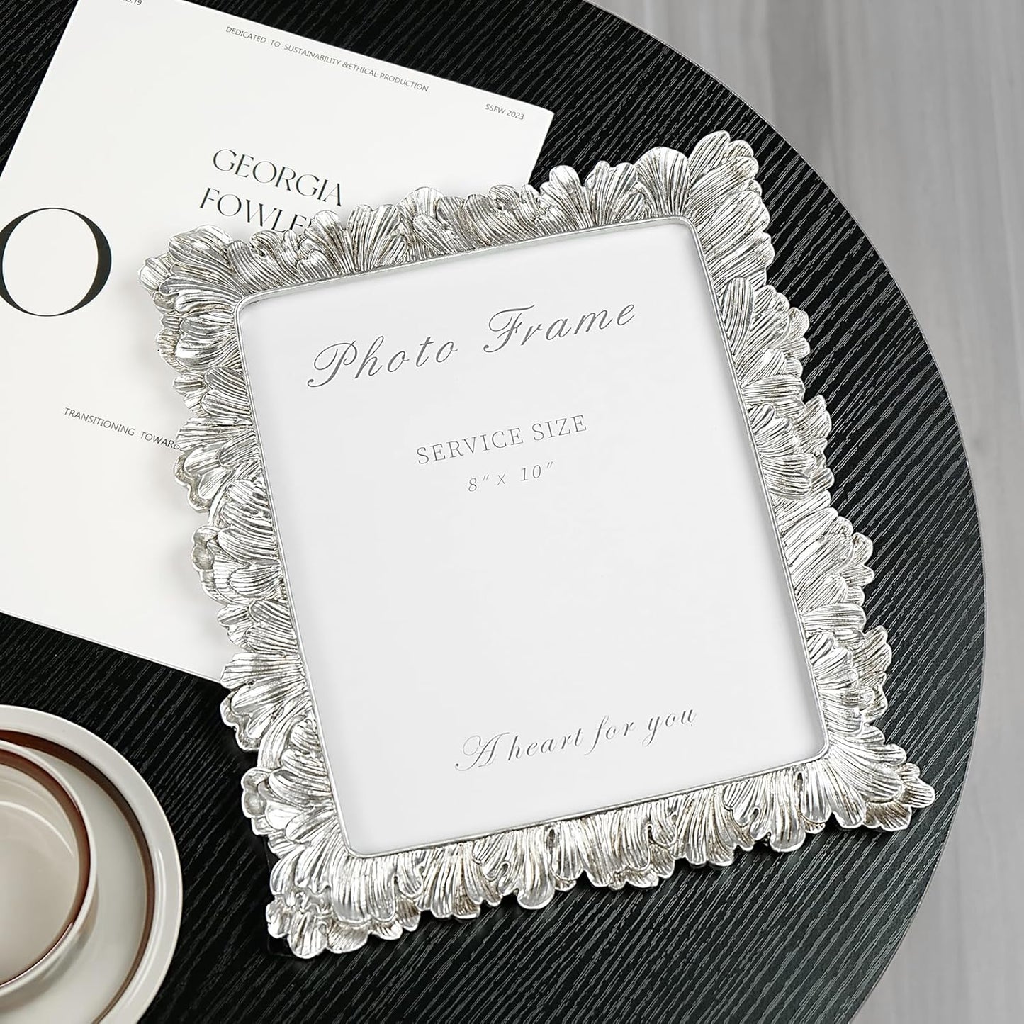 Cuspin 8x10 Picture Frame Silver, Vintage Silver Palm Leaves Textured Hand-Crafted Resin with Glass Front, Elegant Retro Design Photo Frame for Wall and Tabletop Display Home Decor