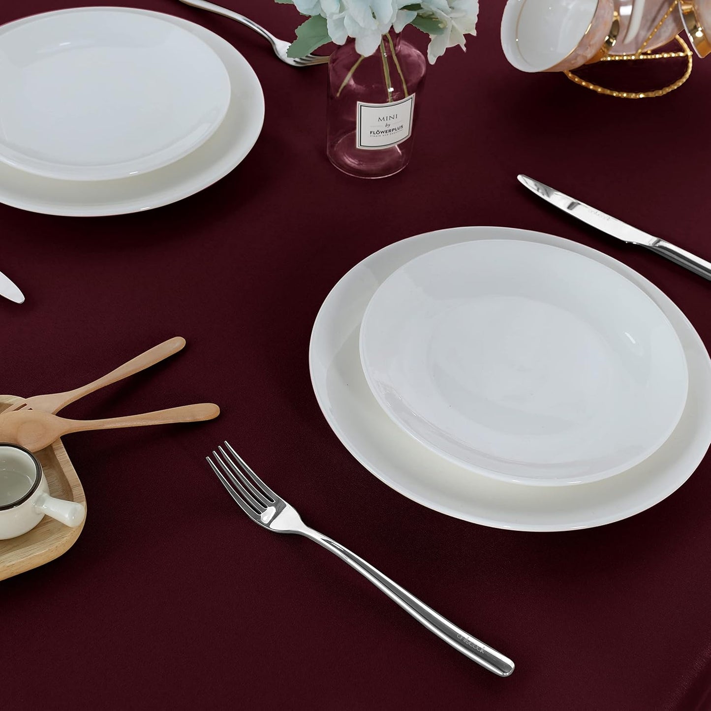 Fitable Square Tablecloth 54x54 inch Tablecloth Stain and Wrinkle Resistant Washable Polyester Table Cloth for Buffet Parties and Camping, Burgundy