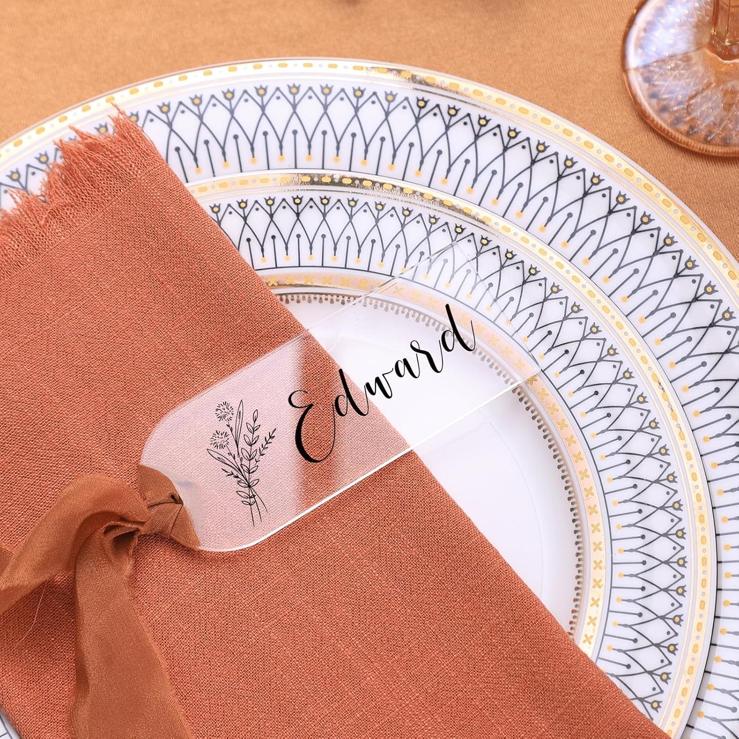 UNIQOOO 20 Pcs Clear Acrylic Place Cards, 3.9x1.6 inches DIY Blank Hanging Tags, Perfect for Wedding Table Decor, Birthday, Centerpiece, Decoration, Party, Anniversary, Event