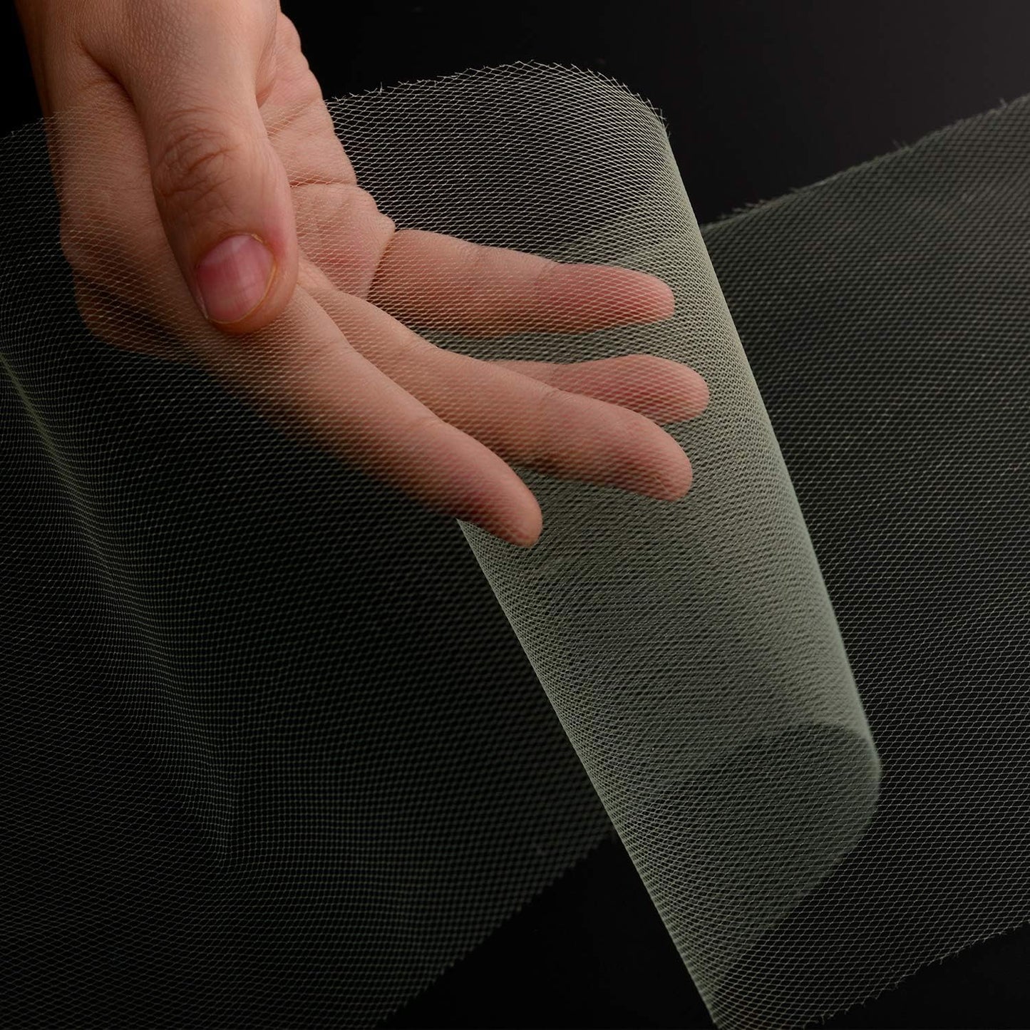 Tulle Fabric Roll, 6” by 200 Yards (600FT) Tulle Organza Fabric Spool for DIY Tutu Skirt Baby Shower Decor Wedding Backdrop Crafts Birthday Party Supplies (Mint)