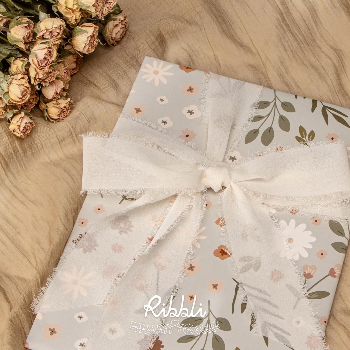 Ribbli Chiffon Silk Ribbon, 1.5 inch x 30 Yard, Cream/Champagne/Beige Fringe Chiffon Ribbon for Wedding Invitations, Bridal Bouquets Wrapping, Flower Arrangement Decoration