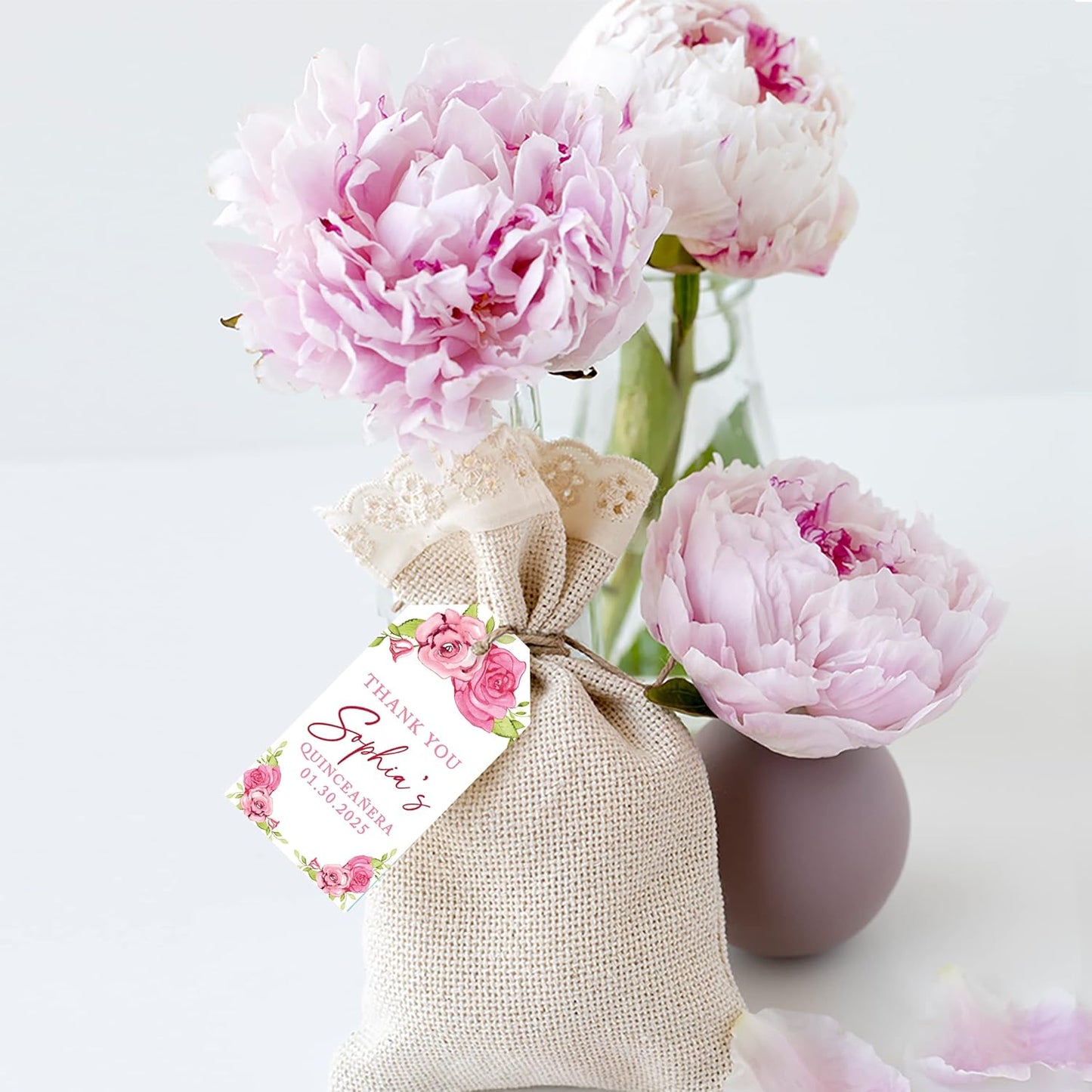 Andaz Press 40-Pack Personalized Quinceañera Favor Tags with String, Pink Roses Custom Classic Thank You Gift Tags for Quince Años XV 15th Birthday Favor Gifts, Quinceanera Decorations