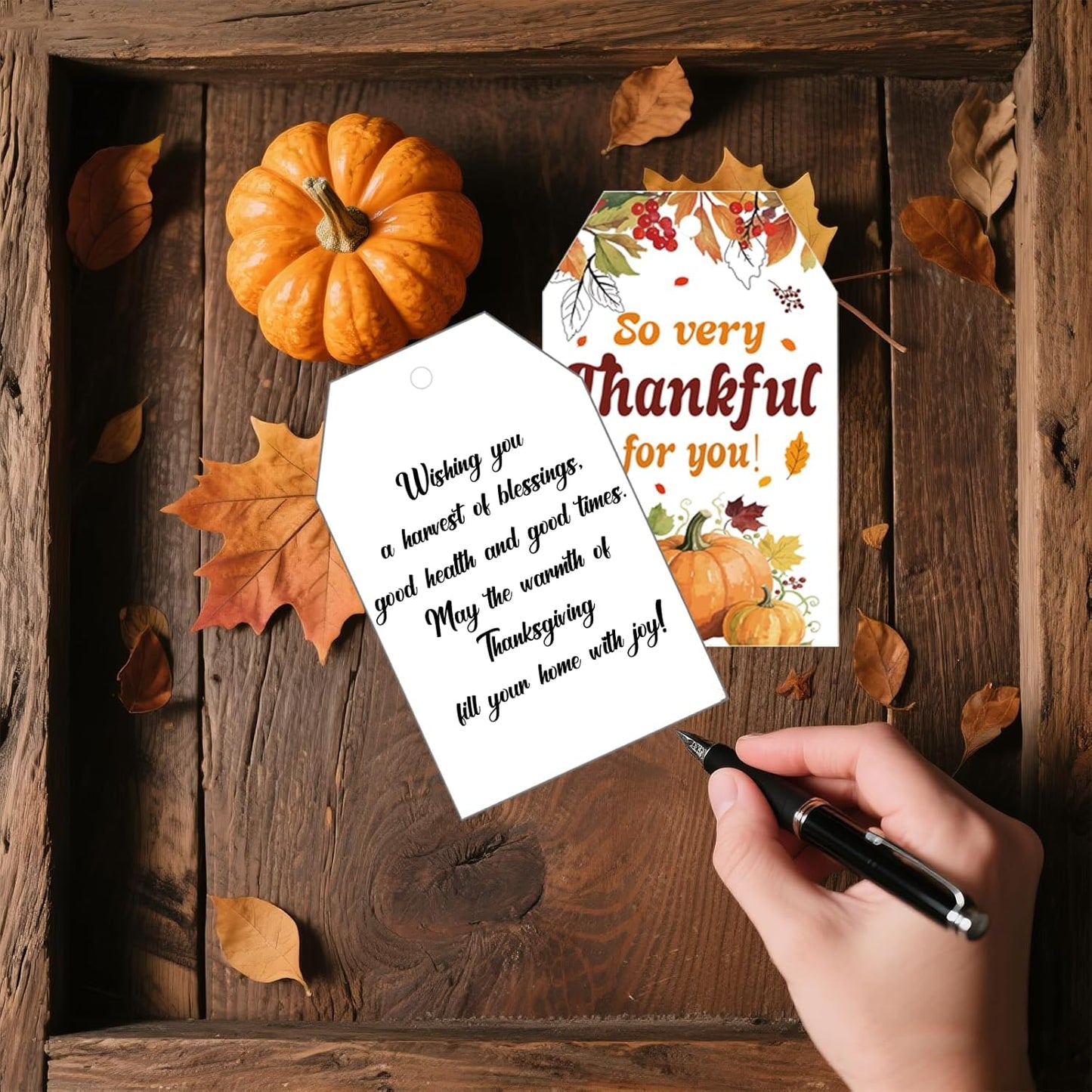 50Pcs Thanksgiving Gift Tags with String, 3.3x2.1 Inch So Very Thankful for You Tags with Pumpkin Leaf, Thanksgiving Name Tags for Gift Bags Fall Day Autumn Holiday Party Favors DIY Craft