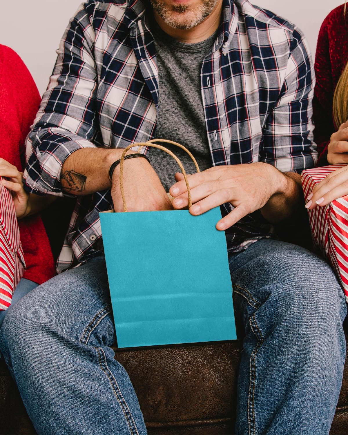 qiqee Sea Blue Gift Bag with Handles Bulk 24Pcs Paper Bags -8.3"x6"x3. 15" Party Favor Bags - Solid Color