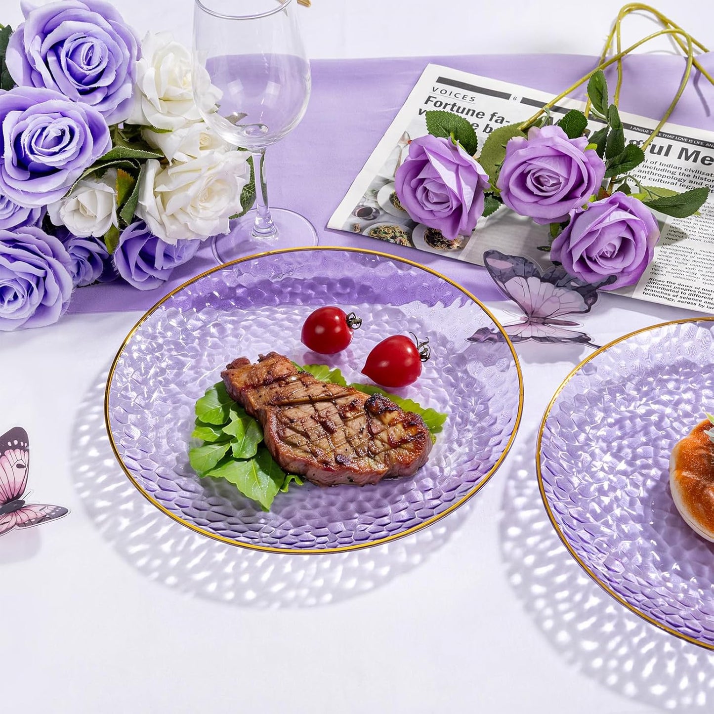 Rubtlamp 100Pcs Plastic Purple Dinner Plates, Heavy Duty 10 Inch Gold Disposable Plates, Hammered Purple Plates with Gold Rim, Fancy Plastic Plates for Weeding Parties