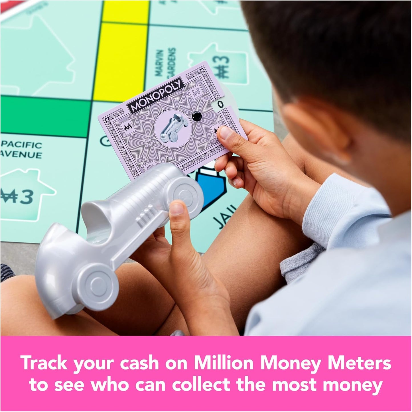 Spin Master Games, Monopoly Giant Edition, Classic Family Board Game for Indoor & Outdoor Play with Oversized Board, Screenless Activity, 2-4 Players, for Ages 6 & Up