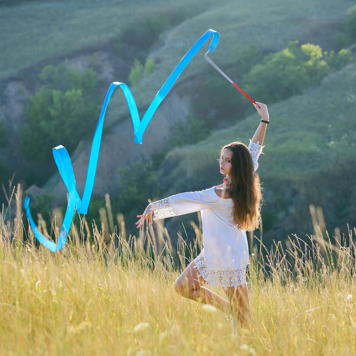 Yilloog Ribbon Dancing Wands Party Favors, 78.7 Inch Gymnastics Ribbon Streamers Rainbow Artistic Ribbon Dancer Twirling Wands, Rainbow Birthday Decorations, Girls Party Games