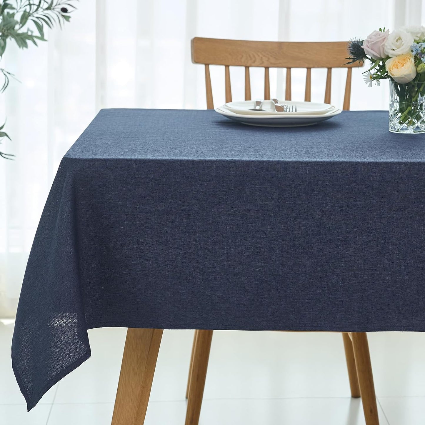maxmill Linen Texture Tablecloth Water Resistant Antiwrinkle Spillproof Wipeable Washable Soft Fabric Table Cloth for Dining Room, Buffet Banquet Party Holiday, Rectangular 60 x 108 Inch, Navy Blue