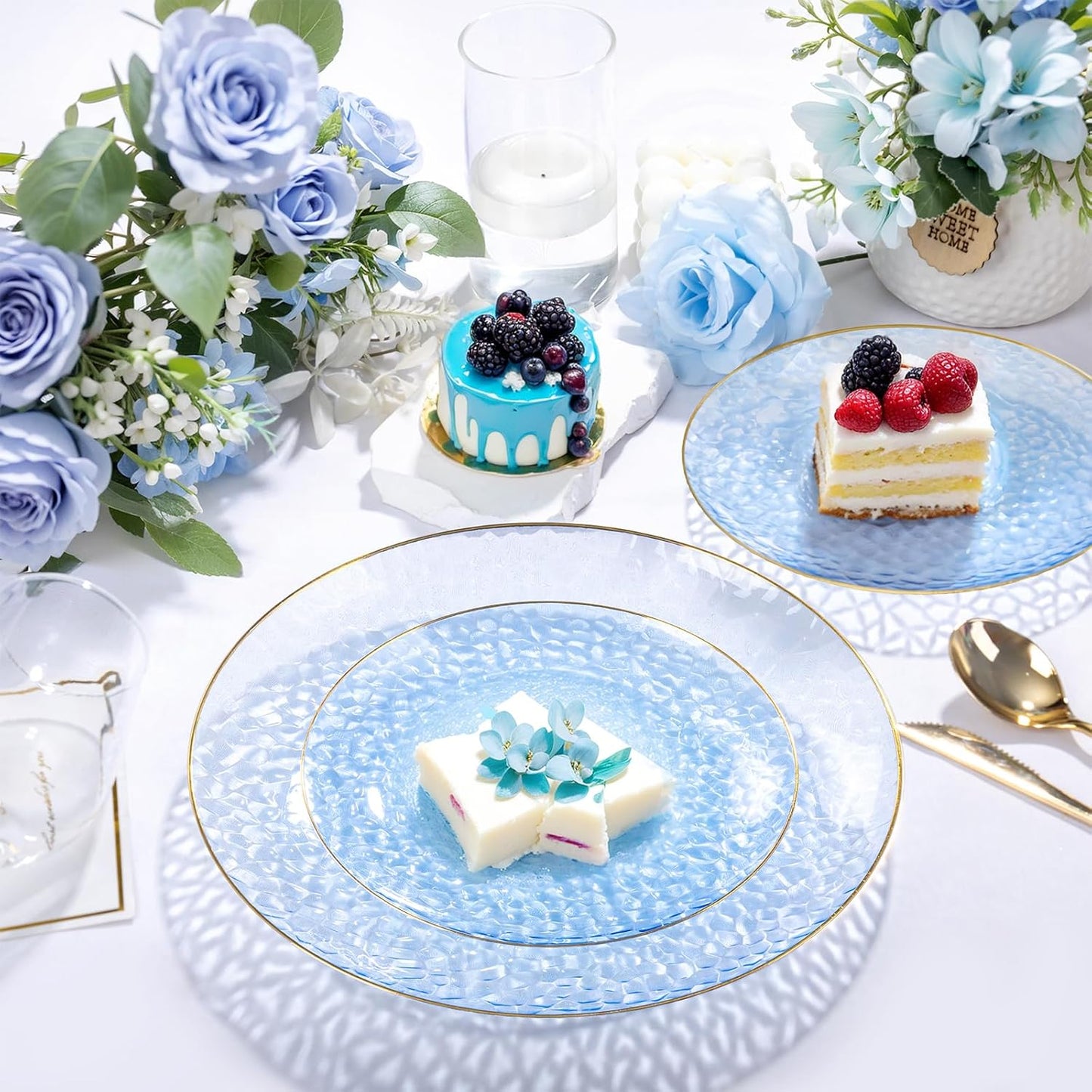 Rubtlamp 60 Pieces Blue Gold Plastic Plates - 10 inch Blue Plastic Dinner Plates - Hammer Pattern Design - Fancy Clear and Gold Disposable Plates Ideal for Wedding & Party