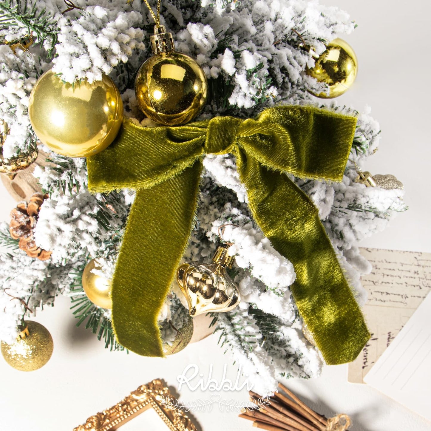 Ribbli Moss Green Velvet Ribbon 1.5 Inch Handmade Frayed Vintage Christmas Ribbon for Gift Wrapping Christmas Tree Ornament Wreath Craft Home Decor -Total 3 Yards with Wooden Spool