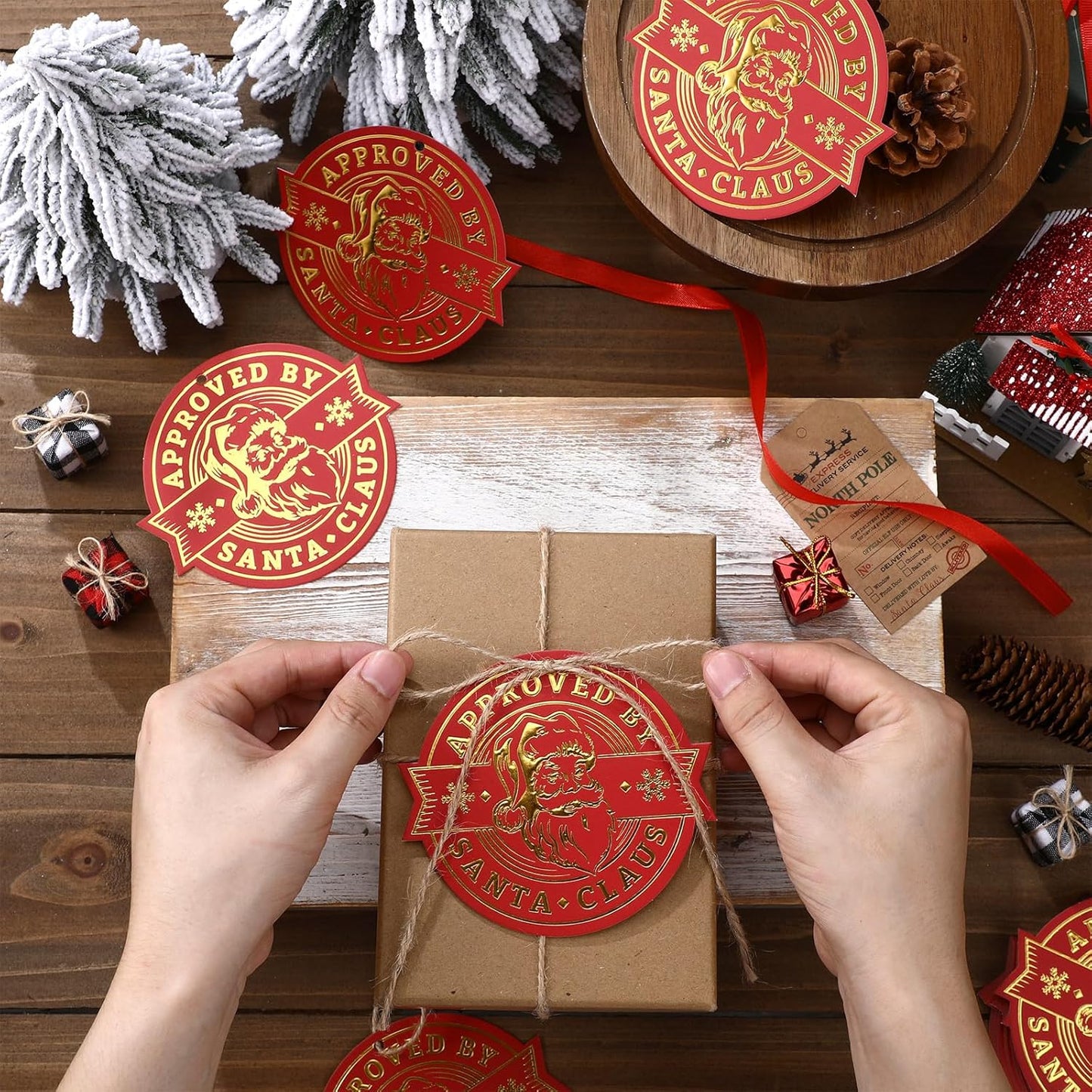 36 Pcs Christmas Gift Tag with String 3D Santa Gift Tag Gold Foil Present from Santa Claus Premium Gold Tags for Kids Christmas Party Decor(Classic)