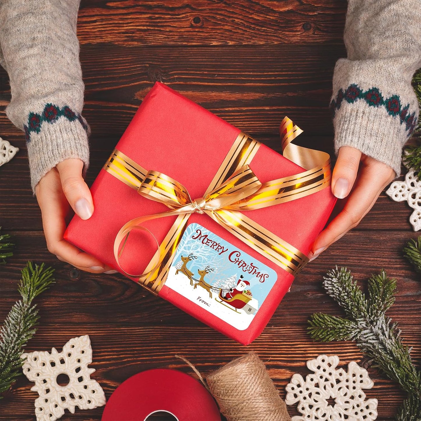 200PCS Christmas Gift Tag Stickers, Xmas Self Adhesive Name Tags Labels, Christmas Stickers for Cards Crafts Gift (1.97 x 2.95 in, 8 Styles)