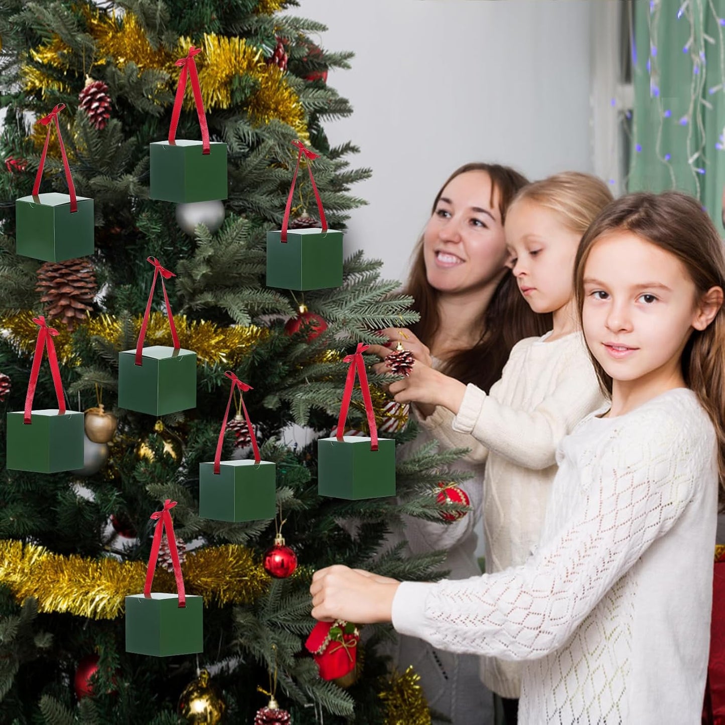 DOYIDE Small Gift Boxes, 60 Pcs 4x4x4 Inch Green Elegant Paper Box with Ribbons, Party Favor Boxes for Candy Cupcake Christmas Wedding Baby Shower Bridesmaids Birthday