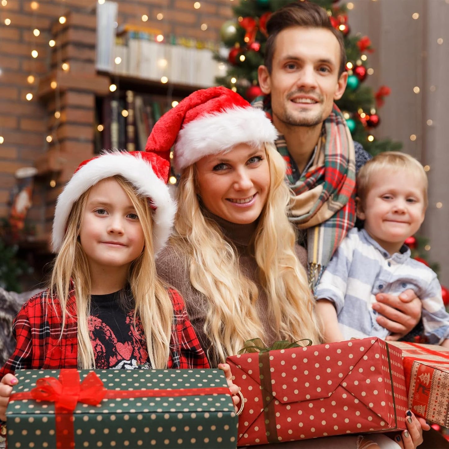 Berenlu Christmas Hat, Santa Hat, Xmas Holiday Hat for Adults, Touch Soft and Comfortable Velvet Thickened Santa Hats for Christmas New Year Holiday Party Supplies