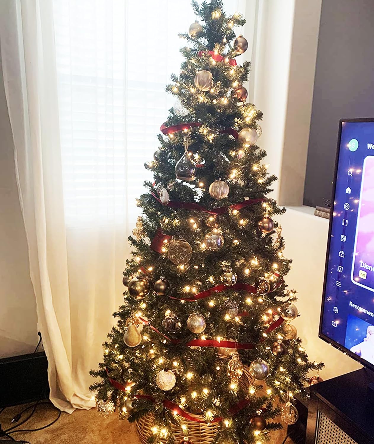 Red Christmas Velvet Ribbon for Tree, Gift Wrapping, Flower Bouquet, Wreath Decorations, Bow Making 1'', 25 Yards