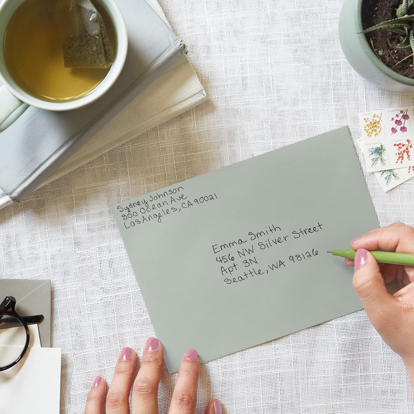 A7 Gray Invitation 5x7 Envelopes - Self Seal, Square Flap,Perfect for 5x7 Cards, Weddings, Birthday, invitations, Graduation, Baby Shower, 5.25 x 7.25 Inches, 100 Pack, (Gray)