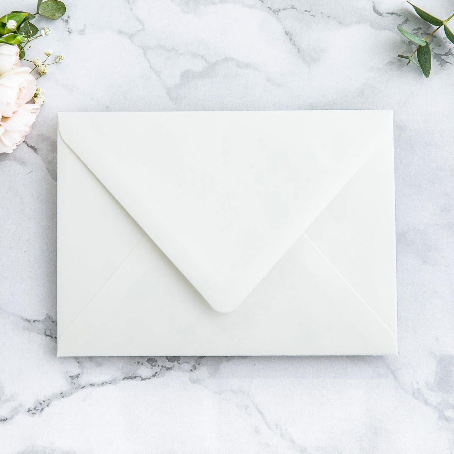 PONATIA 50PCS A7 Euro Flap Ivory Envelope, 5.25 x 7.25'' Boho Flowers Liner Envelopes for Wedding Invitations, Photos, Postcards, Greeting Cards, Acrylic Mailing, 5 x 7 Envelopes