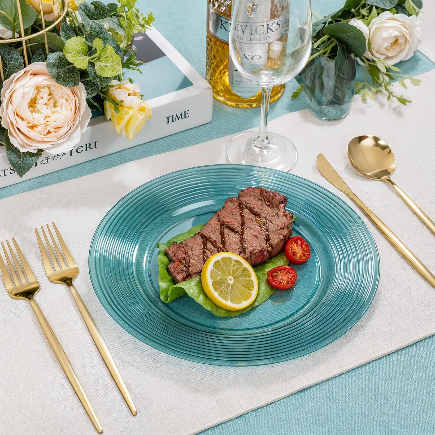 FLOWERCAT 100PCS Clear Blue Plastic Plates - Heavy Duty Plastic Plates Disposable -Straw hat plate for Summer party &Wedding - Serve for 50Guests party(10inch & 7inch)(Mediterranean Blue)