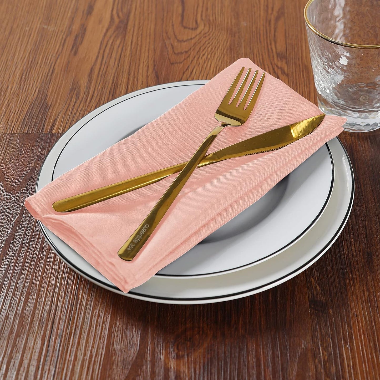 Cloth Napkins 20x20 inch Washable Polyester Dinner Napkins Soft Table Napkins for Wedding Party Dining Banquet(Dusty Pink,100PCS)