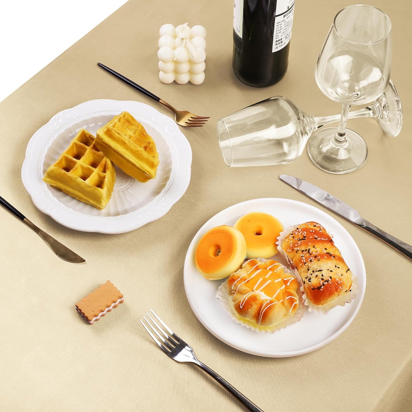 TURSTIN 1 Pack Champagne Satin Tablecloth 102 x 58 Inch Overlay Satin Table Cover Rectangle Bright Silk Tablecloth Smooth Fabric Table Decoration for Wedding Banquet Party Events