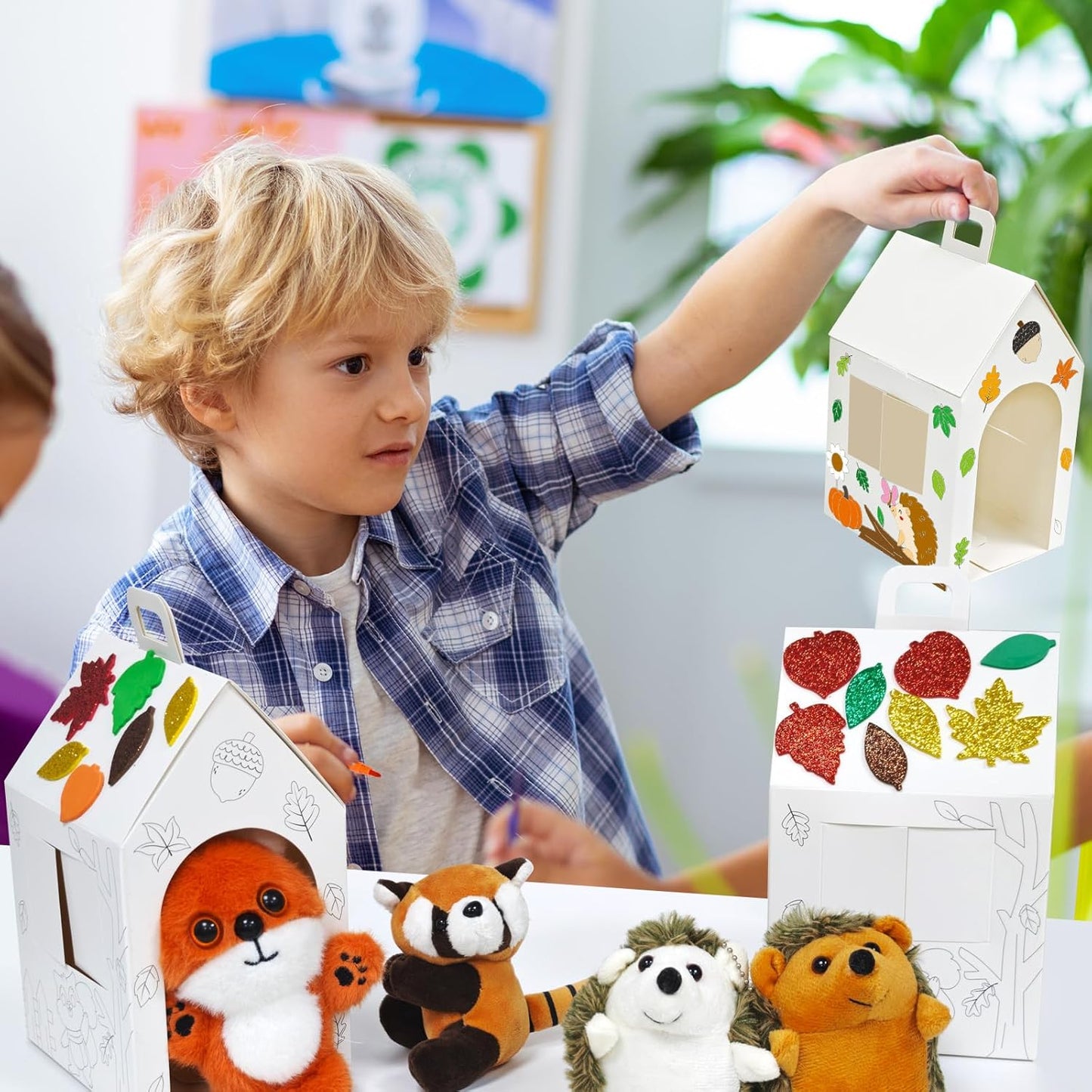 Cinrobiye 6 Set Fall Party Favors Mini Woodland Animals Bulk Plush Keychains DIY Gift Box for Autumn Thanksgiving Adopt an Animals Party Favors Birthday Goodie Bag Supplies Fillers Stuffers