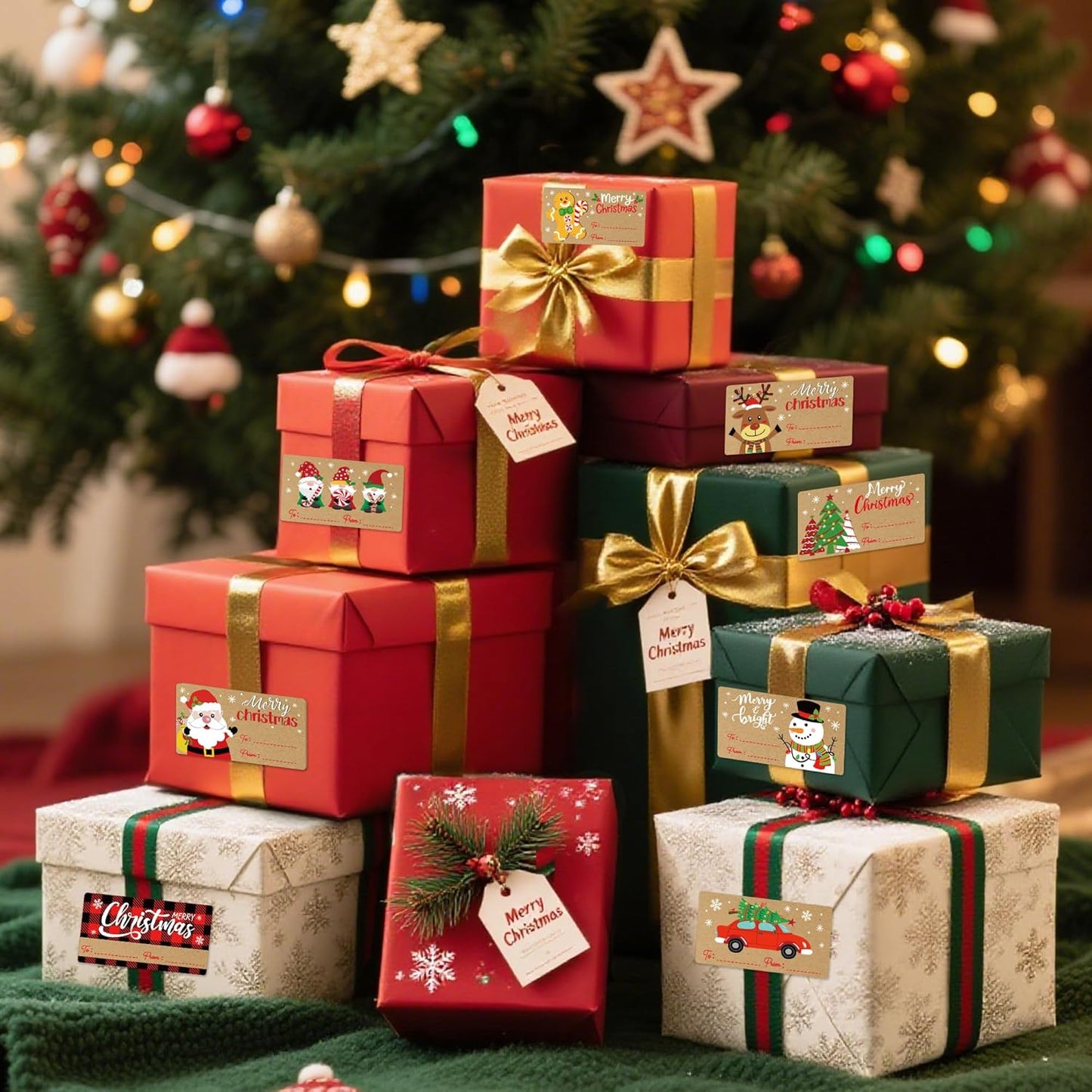 500 PCS Vintage Christmas Gift Tags,Christmas Name Tags Stickers Roll, Self-Adhesive Christmas Labels for Presents Boxes, Gift Bags,Xmas Holiday Wrapping Paper Christmas Decorations