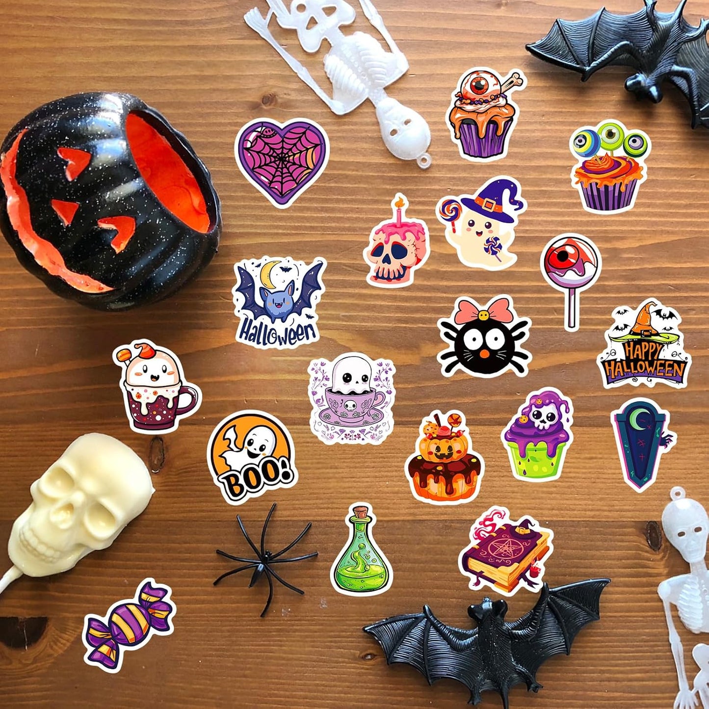 XZENTIRA, 100 PCS Halloween Stickers for Kids Teens Adults, Halloween Cartoon Pumpkin Themed Stickers, Vinyl Waterproof Holiday Party Stickers, Halloween Holiday Party Favors Gifts