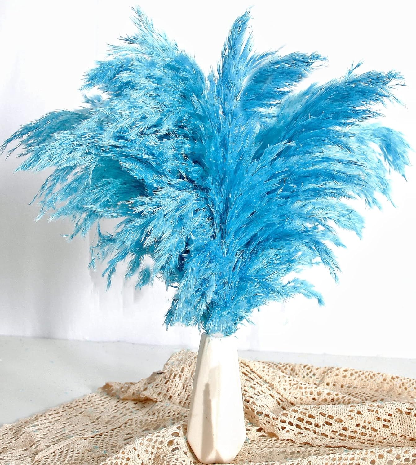 Blue Pampas Grass for Home Decor - Elegant Boho Decor - Premium Quality Pampas Grass Stems - Perfect for House, Nursery, Western, Wedding, Table, and Bohemian Decor (20PCS)